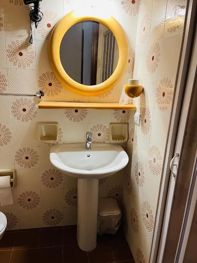 Hotel Casa Del Corso Cinisi 0*,  Italia